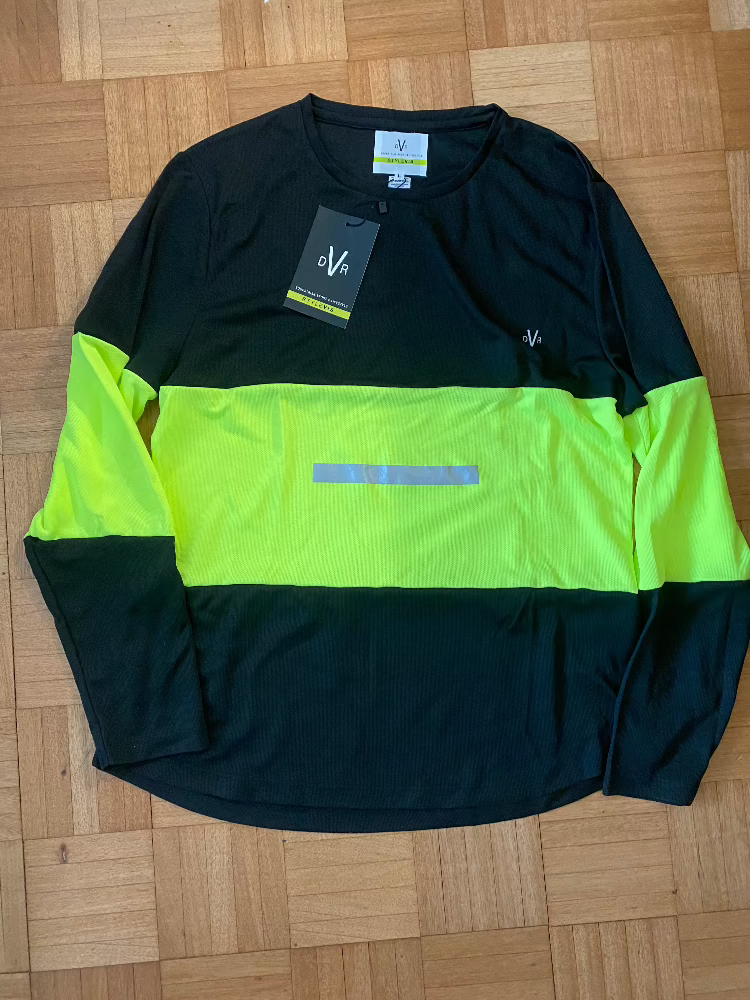 Performance Long Sleeve - Black/Lemon Stripe L (READ DESCRIPTION)