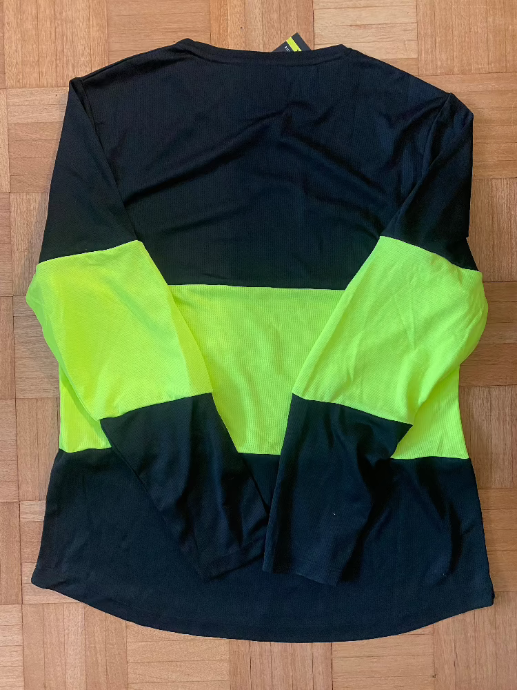 Performance Long Sleeve - Black/Lemon Stripe L (READ DESCRIPTION)